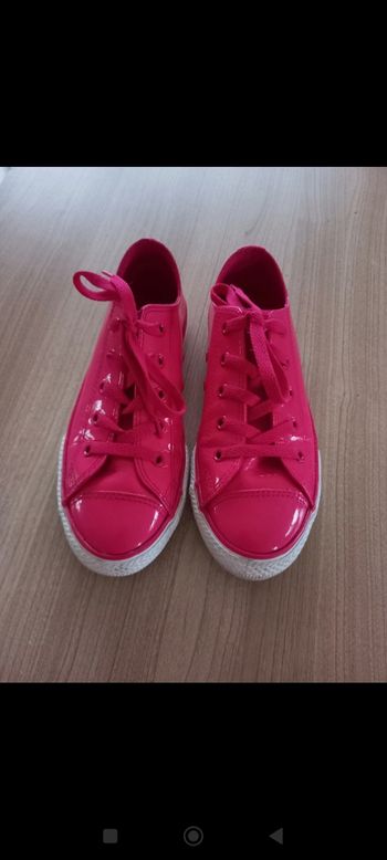 Converse rose