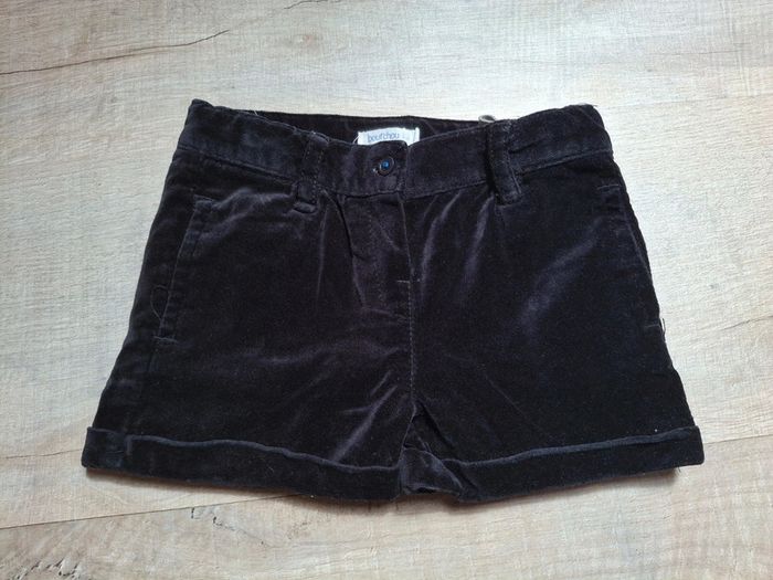Short noir fille 9 mois