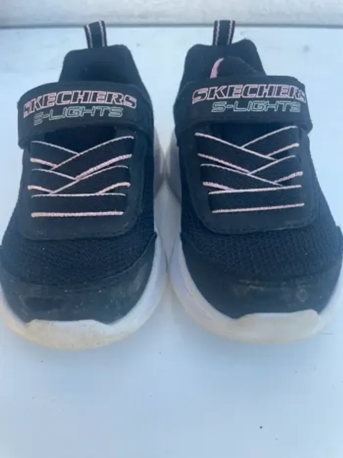Baskets Skechers lumineuses 22