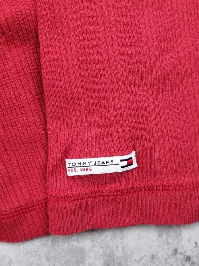 Pull fin col roulé Tommy Jeans rouge – Taille M Femme (mesures en photos) - photo numéro 7