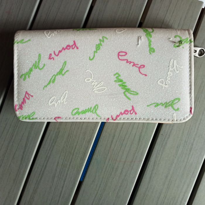 Porte monnaie - photo numéro 2