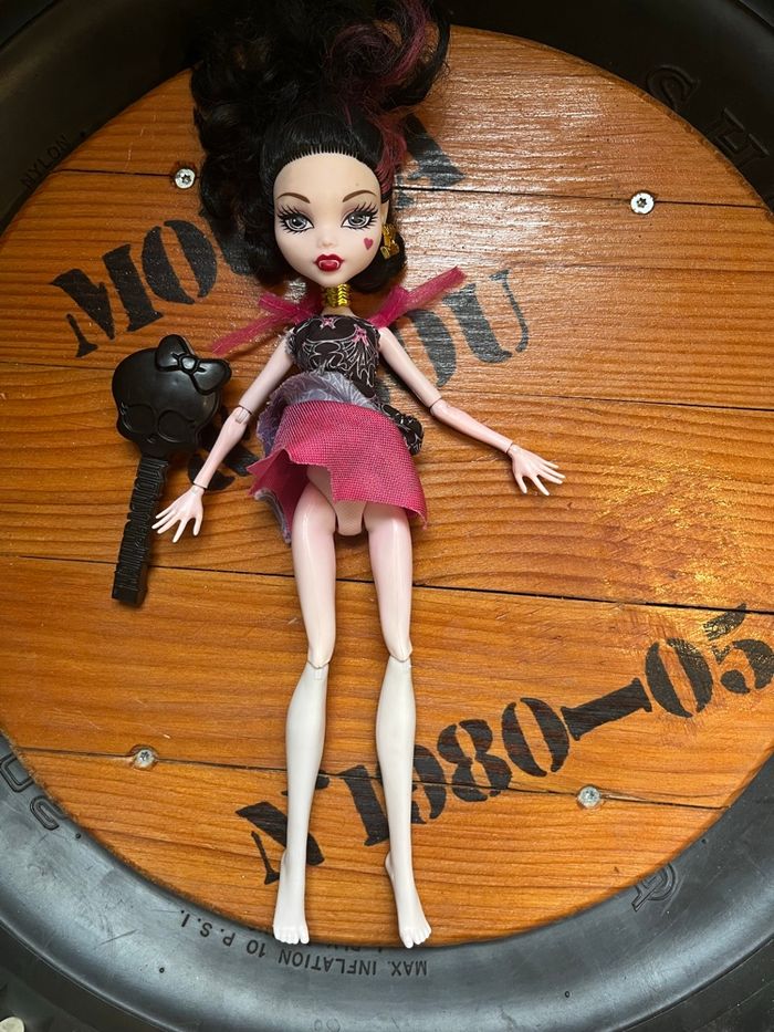 Draculaura Monster high - photo numéro 2