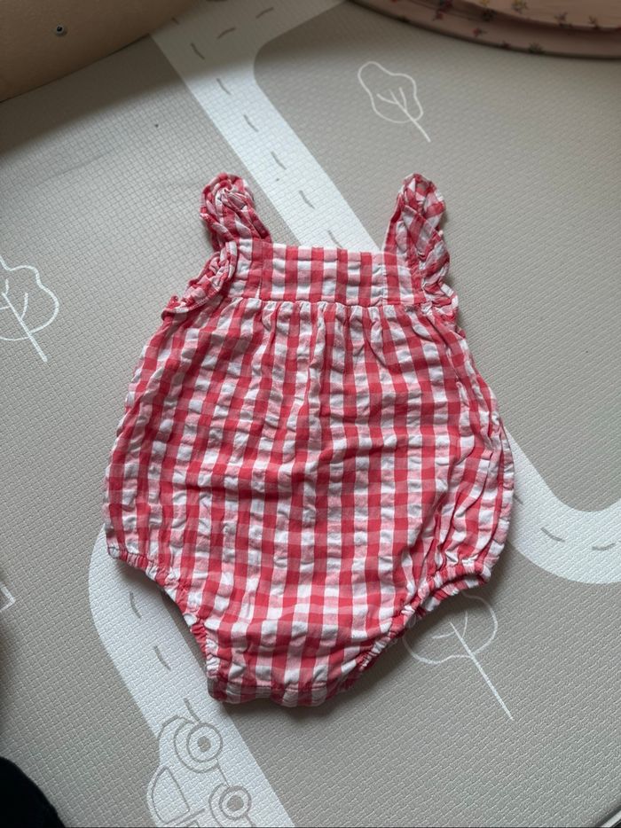 Barboteuse Vichy framboise taille 12 mois