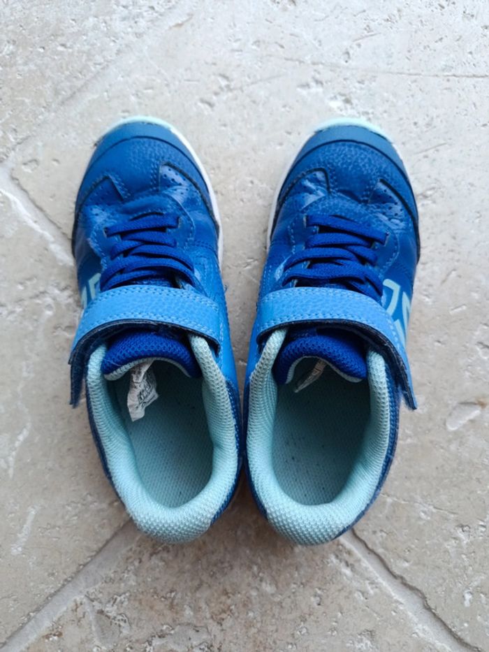 Baskets de sport taille 31 - photo numéro 3