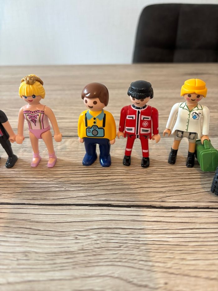 Lot de figurines Playmobil - photo numéro 3