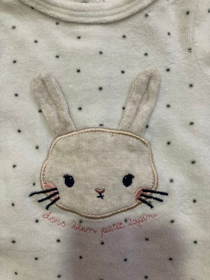 Pyjama 1mois - photo numéro 3