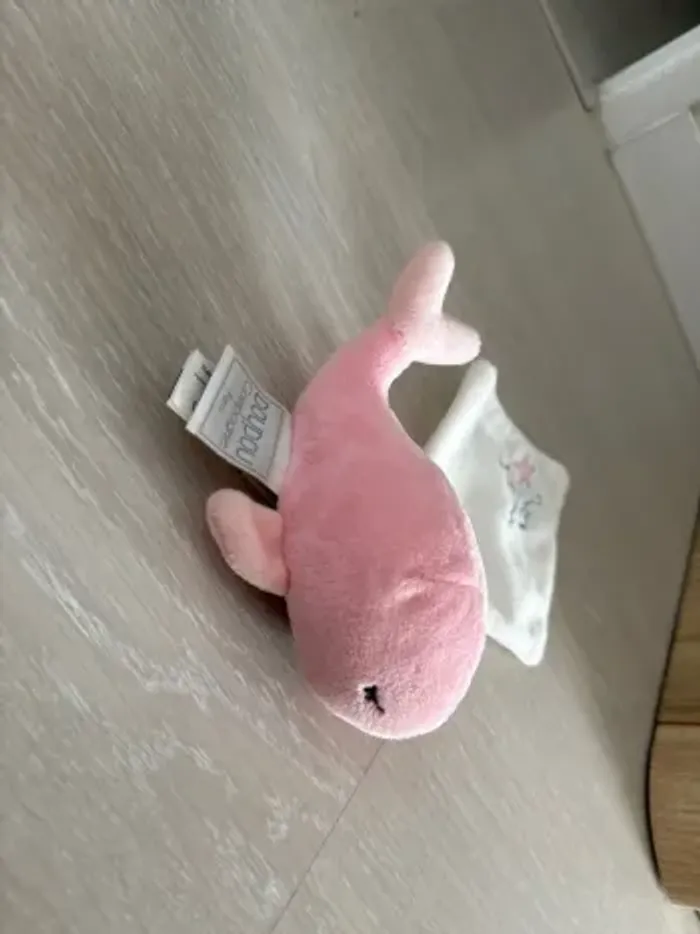 Doudou baleine rose - photo numéro 5