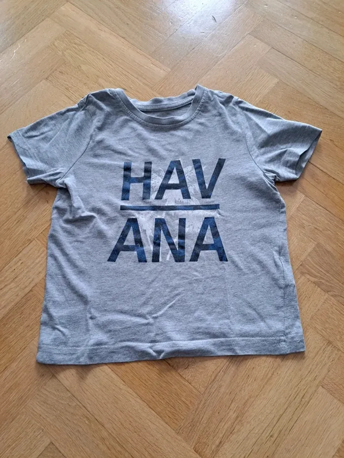 Tee-shirt manches courtes garçon 4 ans