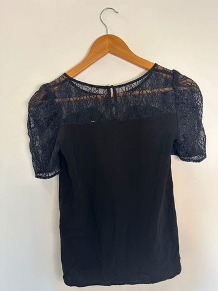 T-shirt Naf Naf noir taille34 peu porté - photo numéro 3