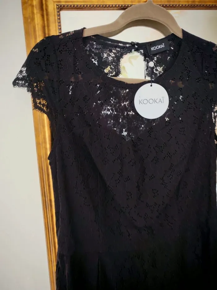 Robe dentelle Kookaï neuve - photo numéro 2