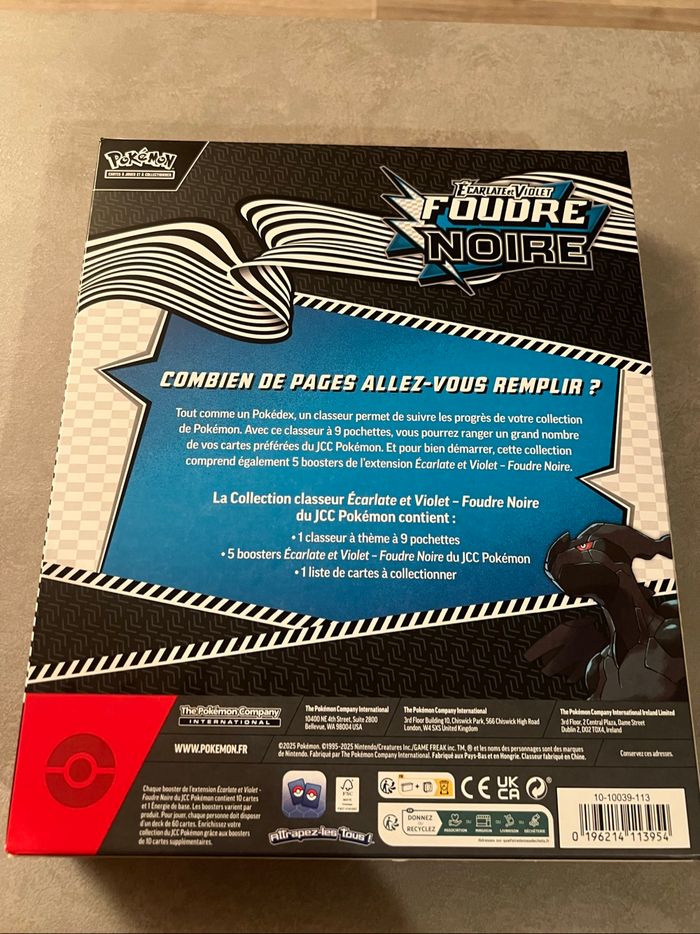 Coffret classeur Pokémon Foudre noire - photo numéro 2