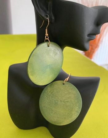 Boucles d’oreilles xxl vintages rondes vertes en bois