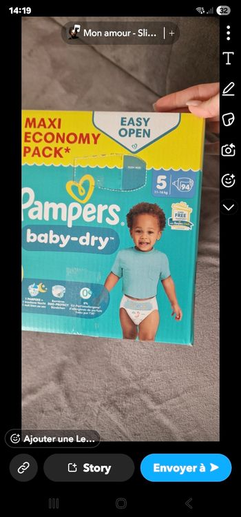 Pampers couche