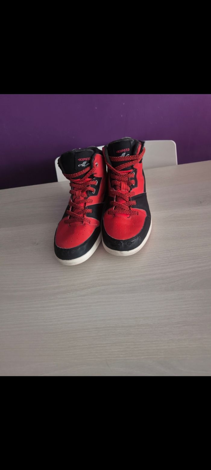 Basket kipsta taille 38 - photo numéro 1