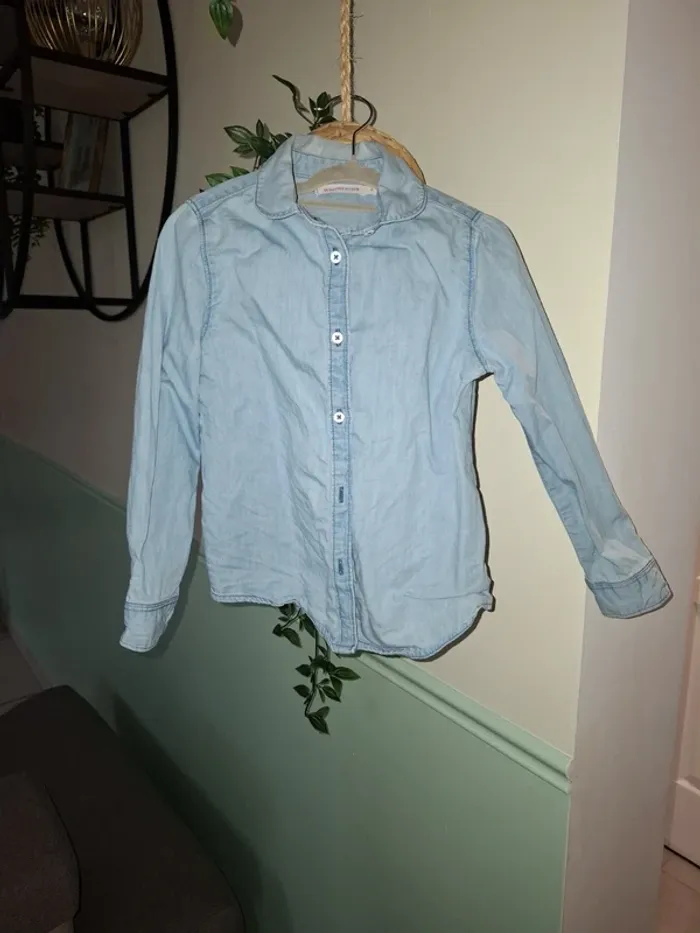 Chemise