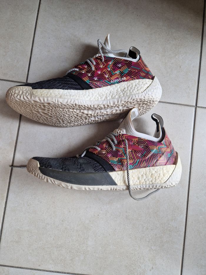 Chaussures de basket Harden volume 2 Adidas taille 47 1/2 - photo numéro 5
