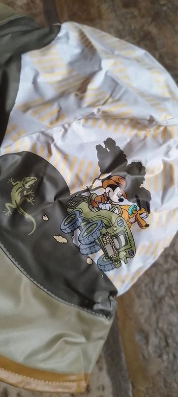 Chapeau de pluie Mickey Disney