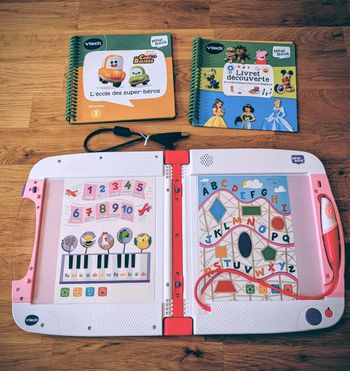 VTech Magicbook v2 rose neuf