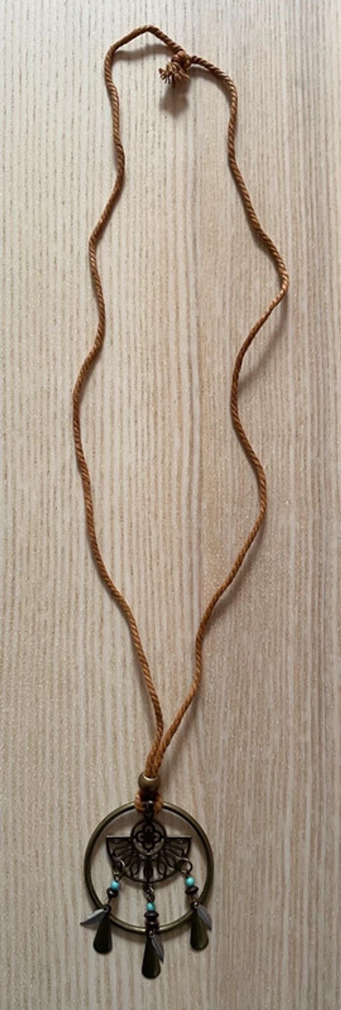 Collier attrape rêves - photo numéro 2