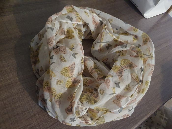 foulards 6/8 ans à l unité Ou en lot - photo numéro 8