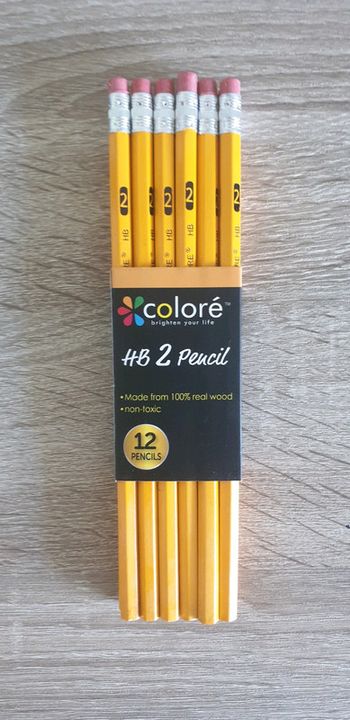 5 Crayons avec gomme