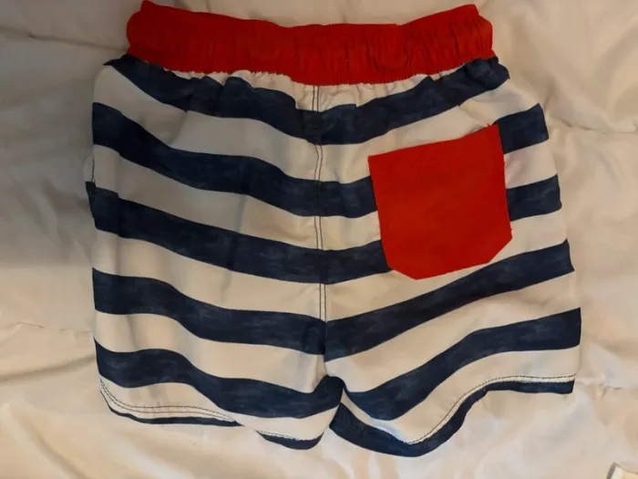 Maillot de bain - photo numéro 2