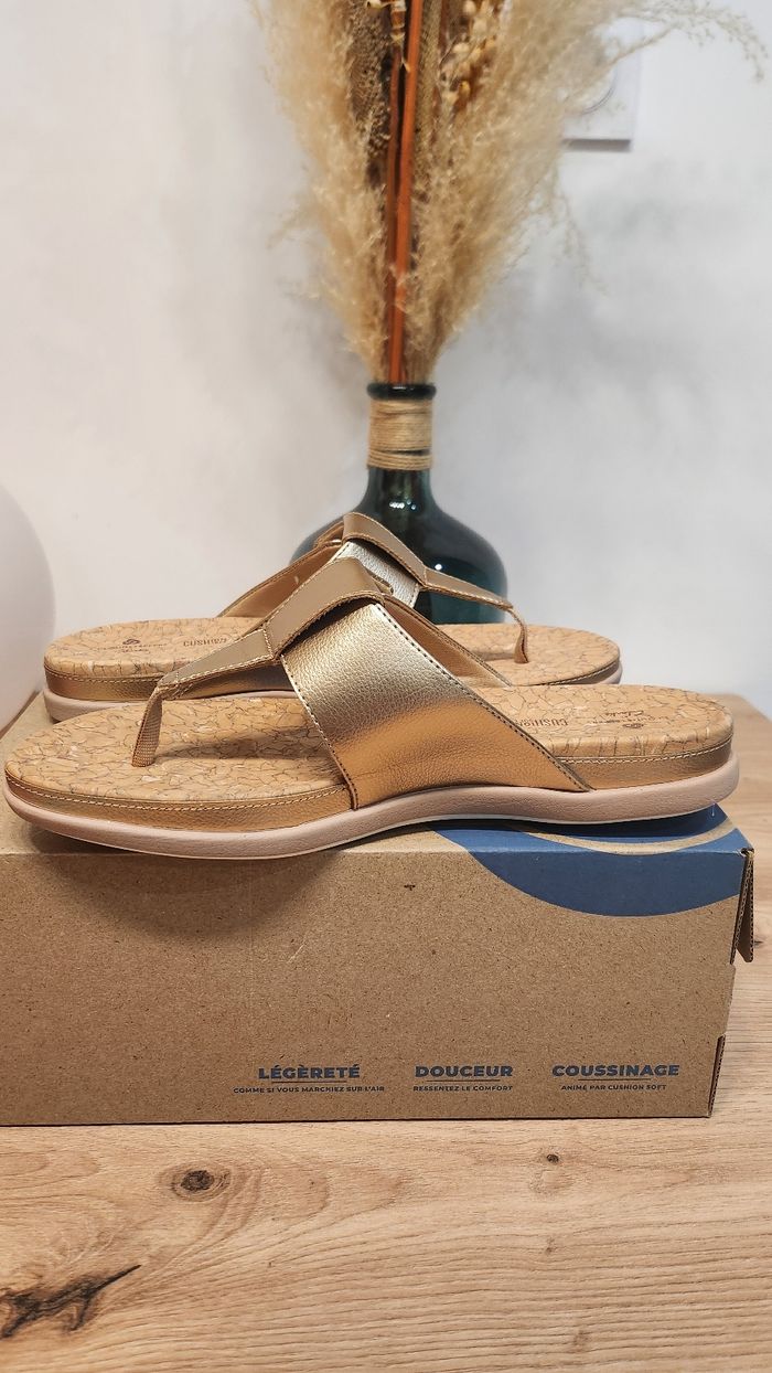 Sandales dorées –Clarks Step June Reef Gold – Taille 38 - photo numéro 4