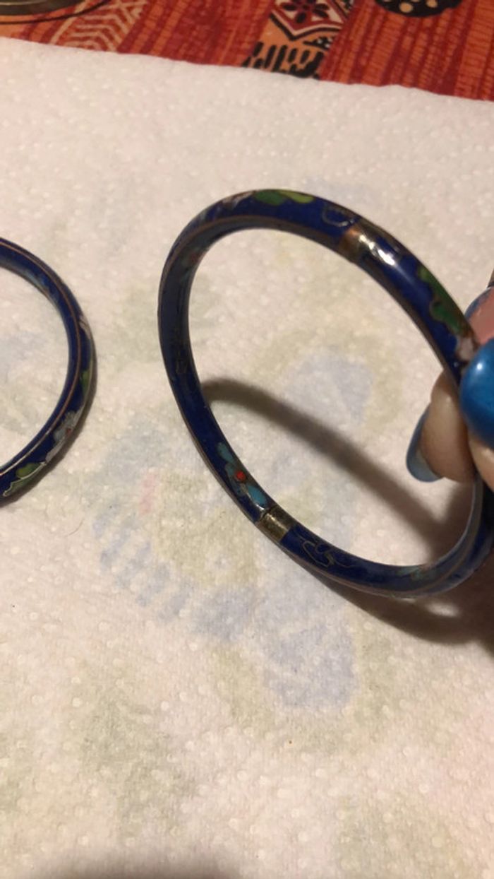 Lot de deux bracelets cloisonnés marine et fleuris - photo numéro 3