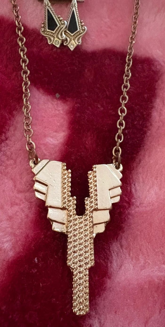 Ensemble collier boucles d’oreilles - photo numéro 2