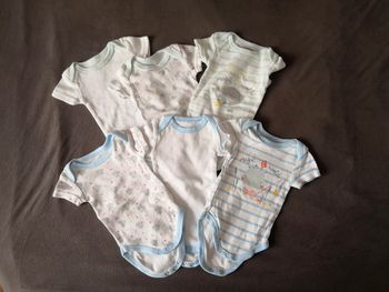 Bodies manche courte