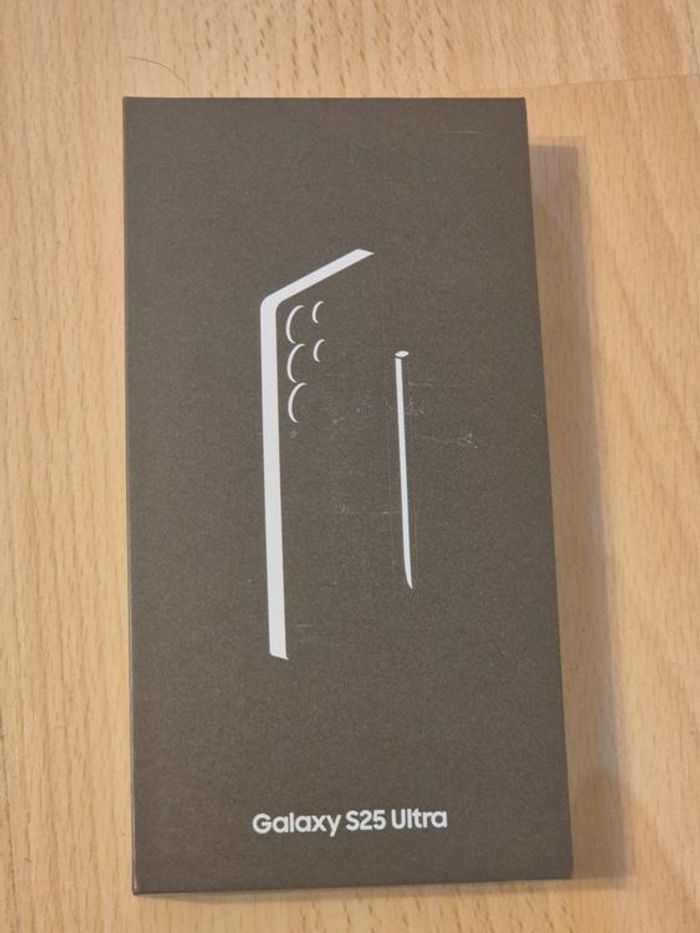 Samsung Galaxy s25 ultra