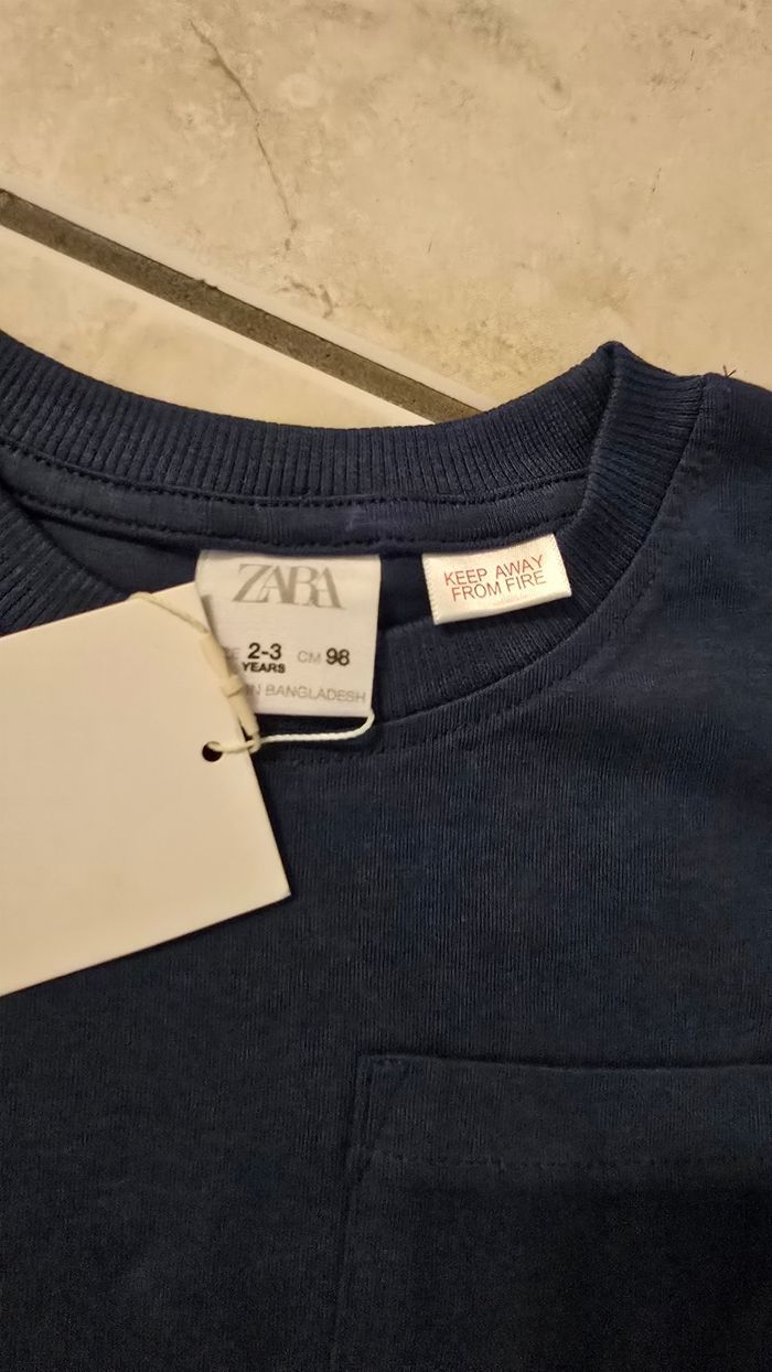 (Neufs non portés) 🏷🏷💙😍🥰 superbe ensemble teeshirt ml et pantalon toile 3ans garçon 🥰😍 - photo numéro 7