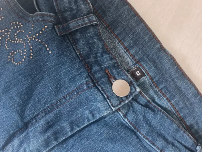Lot Ensemble jean + Tee-shirt Neuf taille 42 - photo numéro 4