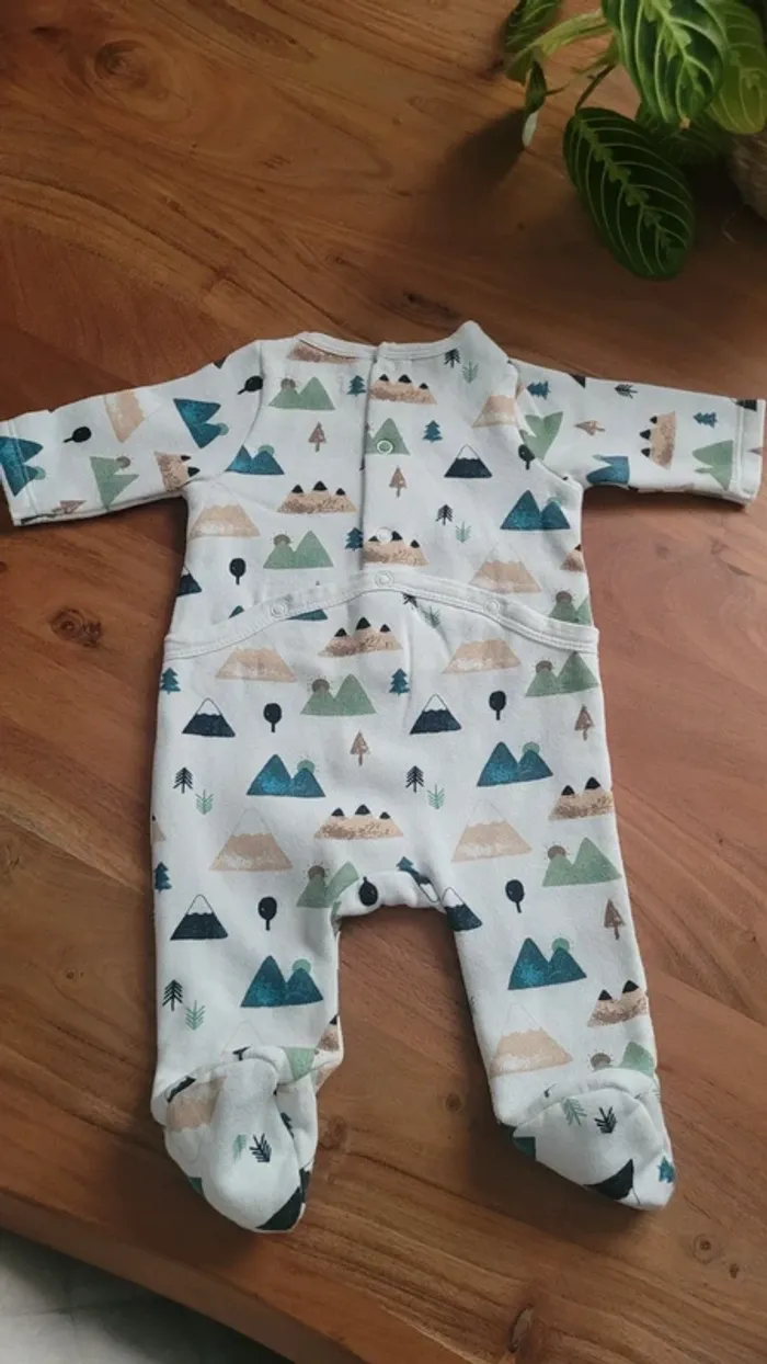 Pyjama garçon 1 mois neuf - photo numéro 3