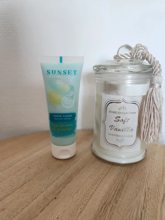 🌺Crème visage booster d'éclat noix de coco et grenade Sunset🌺