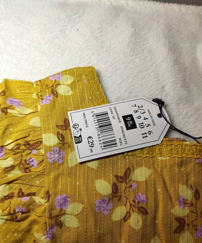 Robe sergent major 9 ans
Weekend en Provence neuve - photo numéro 3