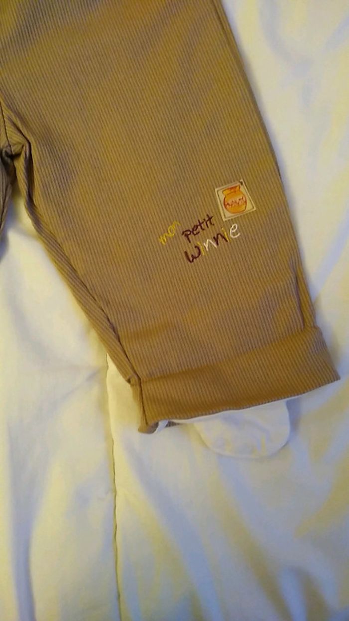 Ensemble pantalon+gilet Disney Winnie l'ourson 6M - photo numéro 3