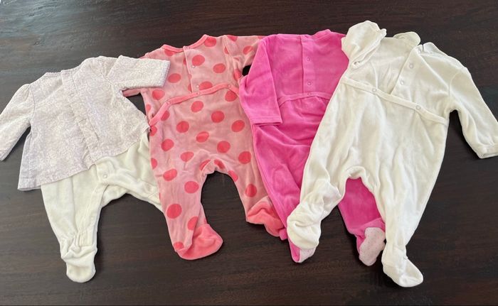 Lot fille hiver 1-3 mois (divers marques) - photo numéro 8