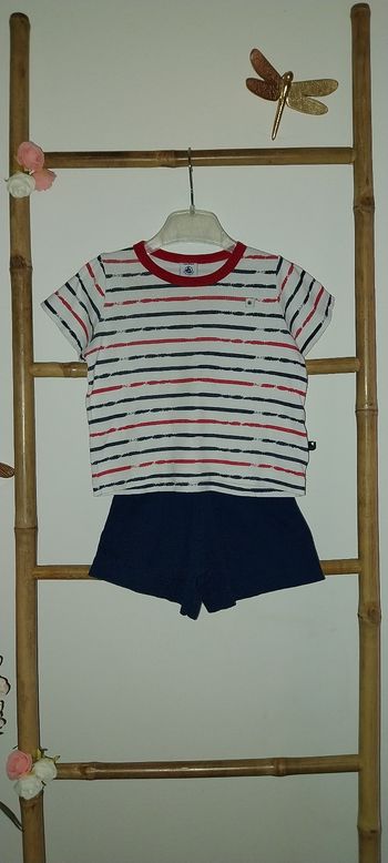 Ensemble printemps été by Petit Bateau 🚢 très bon état 2 ans