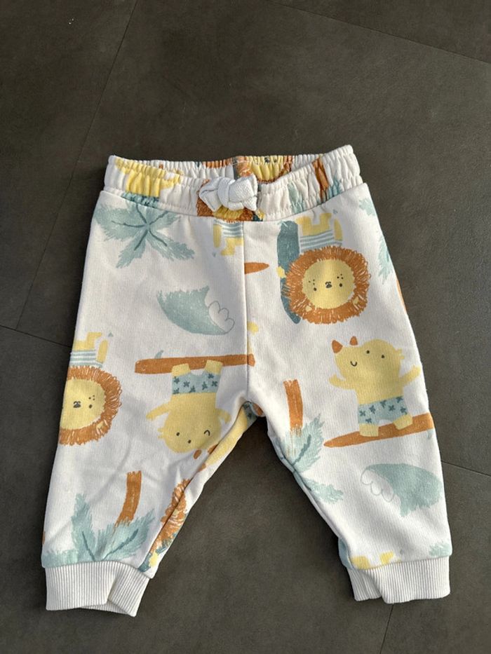 Ensemble 6 mois - photo numéro 6