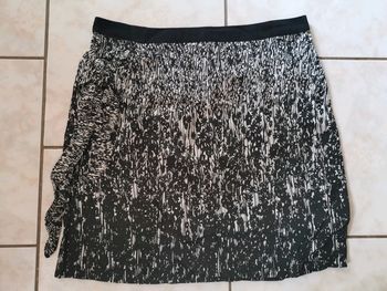 Jupe noire et blanche 42/44