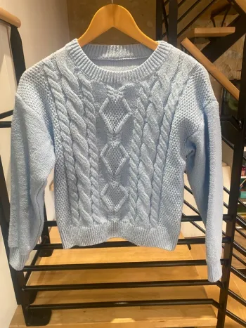 Pull bleu