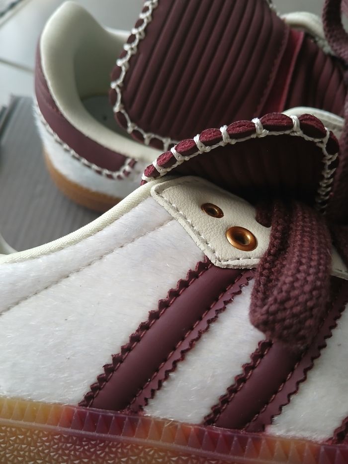 Basket Adidas Samba Taille 41 1/3 - photo numéro 8