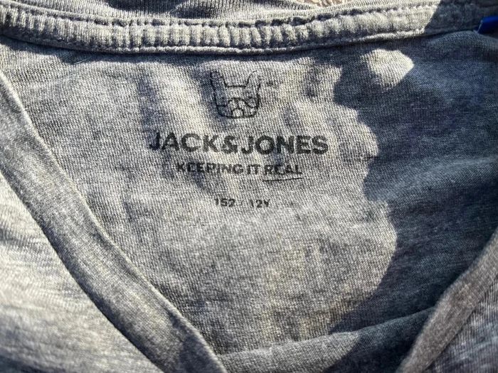 T shirt 12 ans jack et Jones bon état - photo numéro 4