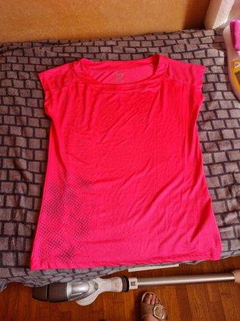 T-shirt Crivit (rose), XL / 42 / 14