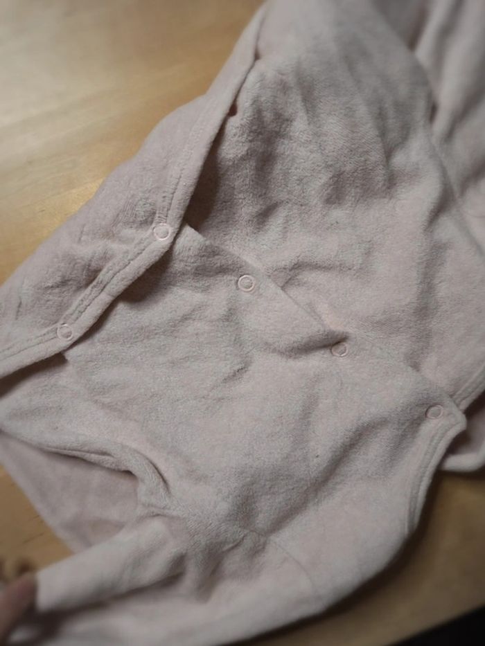 Pyjama pour fille taille 24 mois Marque Gémo très bon état - photo numéro 7