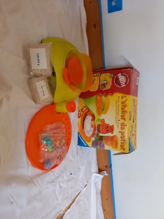 Atelier de poterie enfant