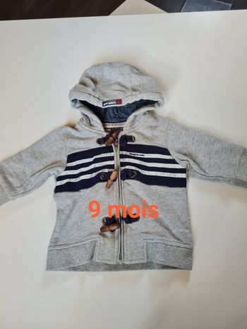 Gilet sweet à capuche