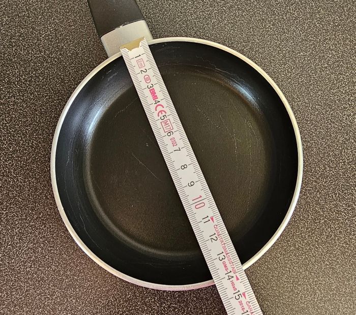 Petite poêle - photo numéro 4