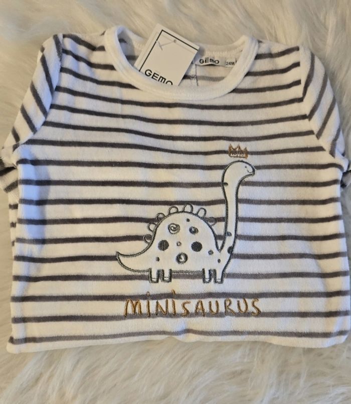 NEUF  (non porté)  🏷😍🥰🤩 superbe pyjama 24 mois garçon 💙🤩👌